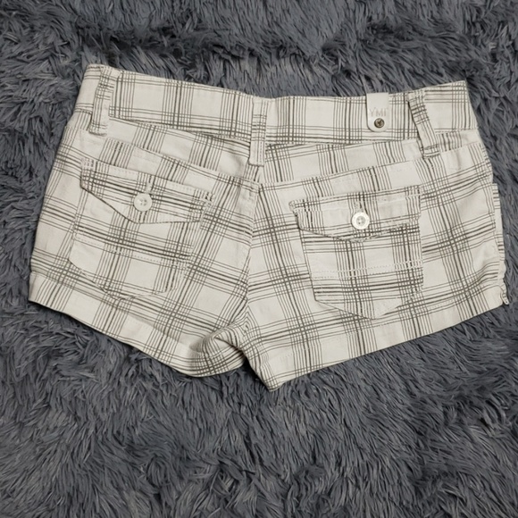 YMI white and gray plaid shorts - Picture 4 of 4